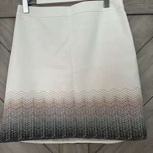 White House black market 6 ivory and brown ombré EUC